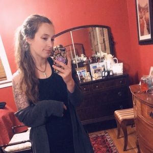 Meet your Posher, Hannah